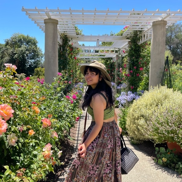 Meet your Posher, Shannon - Picture 3 of 7